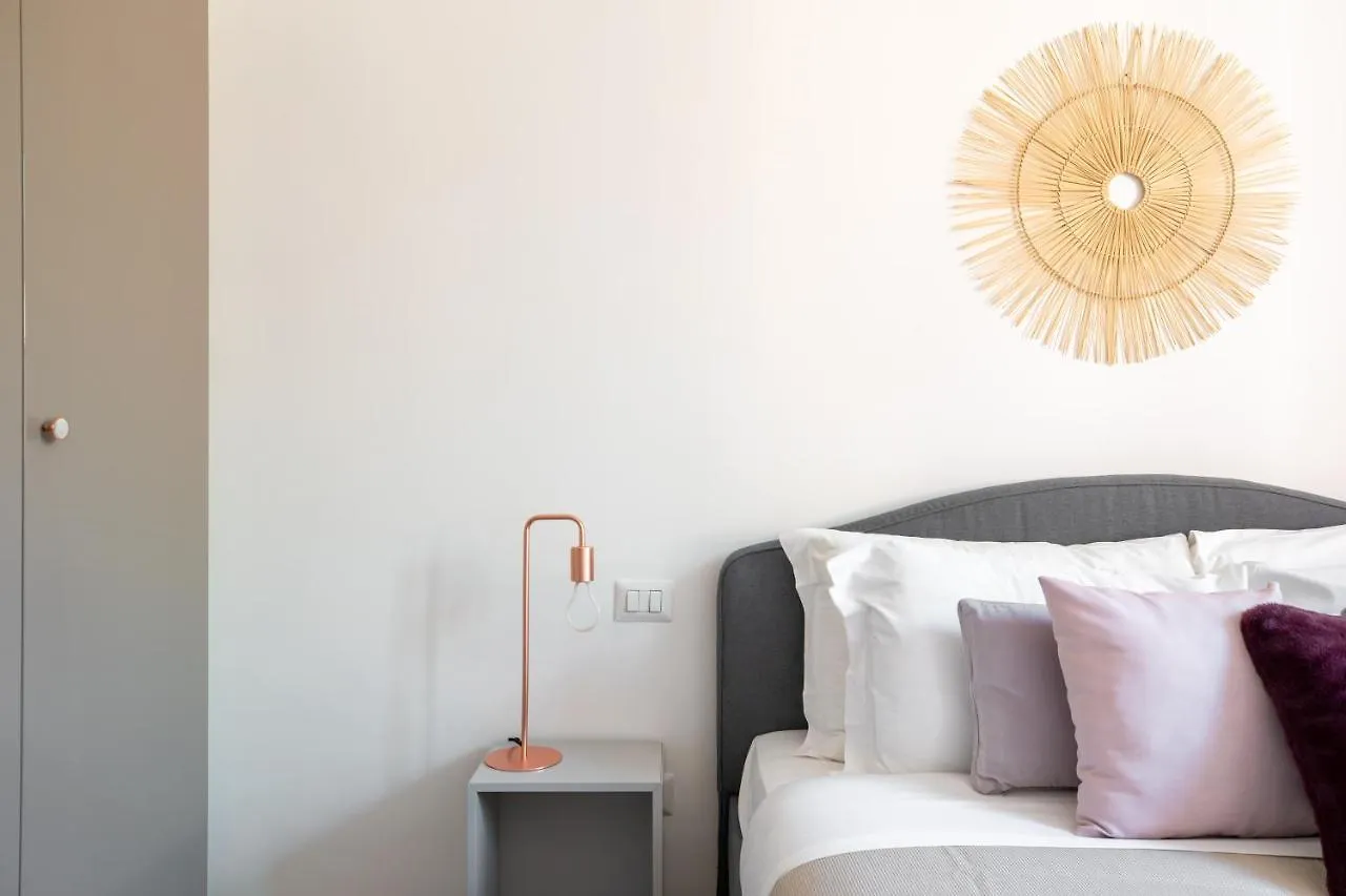 Iflat Colorful And Bright Apartament In Monti 로마 아파트